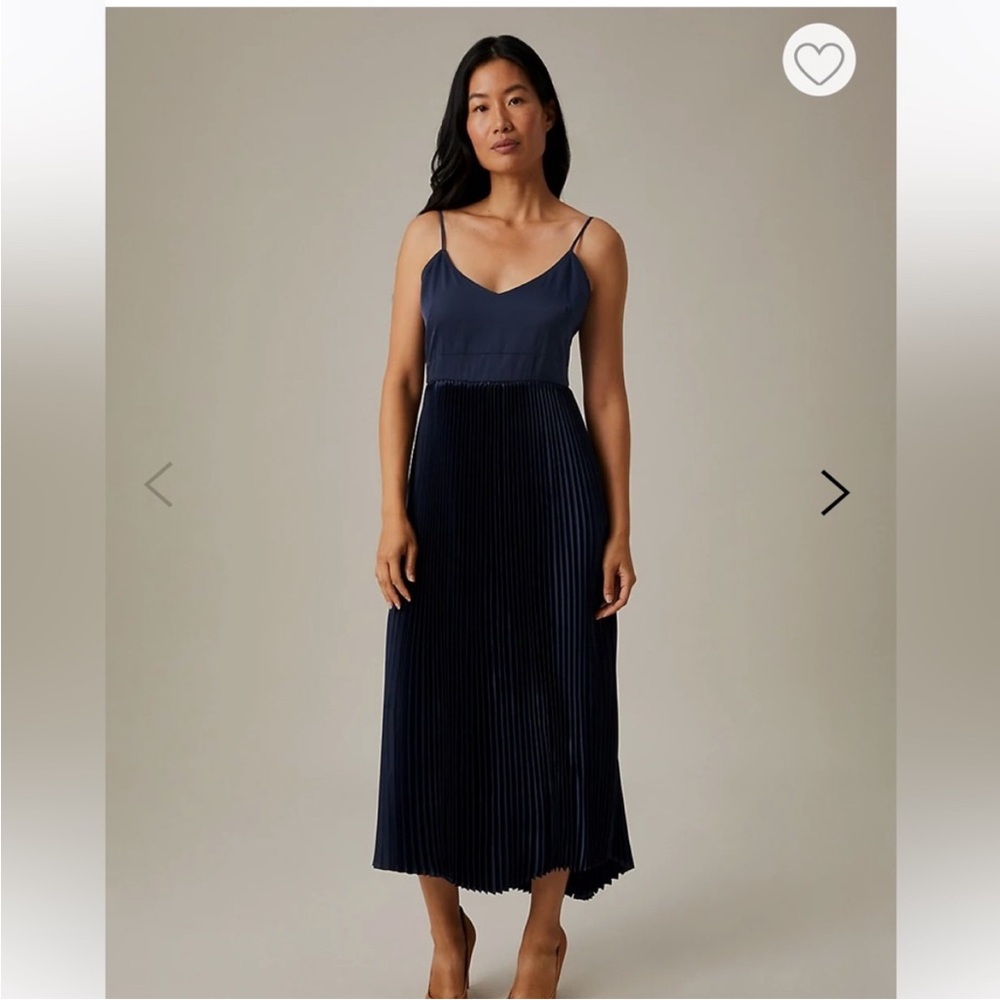 Chic Navy Midi Dress with Pleated Skirt